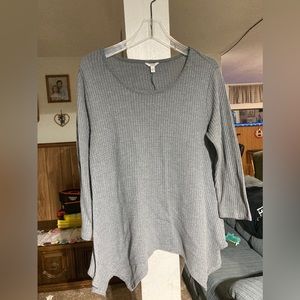 Womens size L. Tunic style top. Sonoma brand.